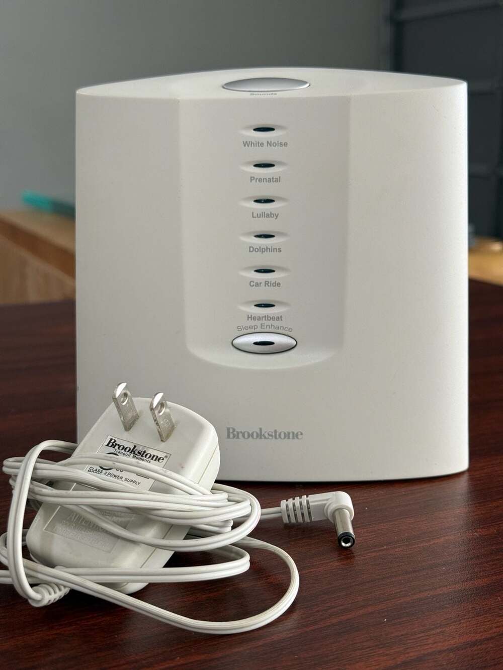 Brookstone Tranquil Moments Sound Therapy White Noise Machine tested !
